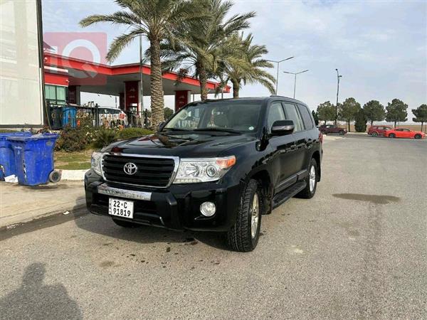 تۆیۆتا لاند کروزەر 2014  بۆ فرۆشتن لە عێراق - هەولێر